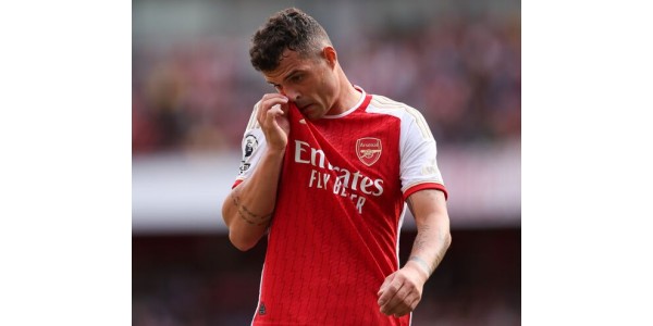 Granit Xhaka torna in Bundesliga dopo sette anni